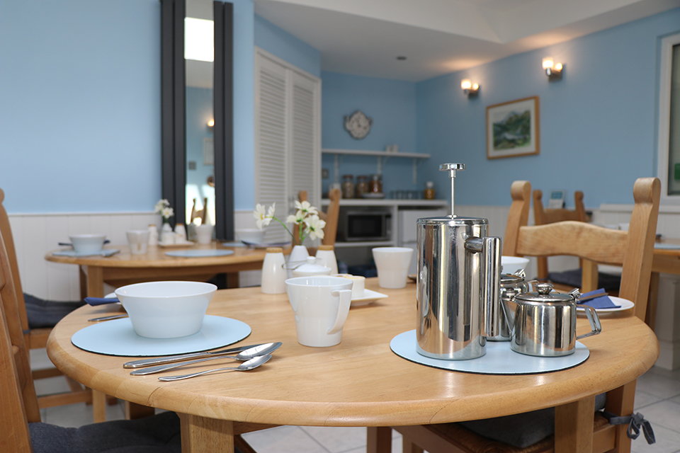 Tea and coffee with your breakfast.